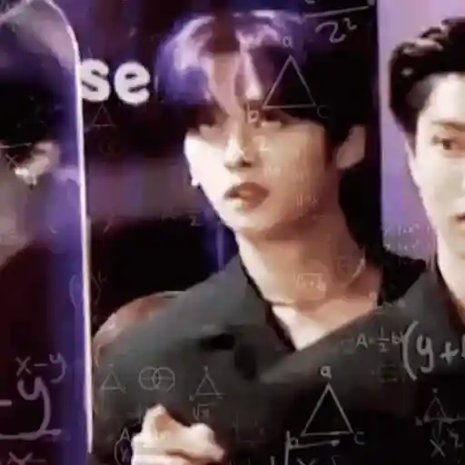 Leeknow- skz -KPOP-GIF🐰🤍 2