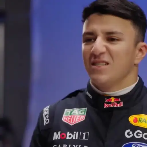 Isack Hadjar 🇫🇷🏎 RBR 2026 🟦🟥 2