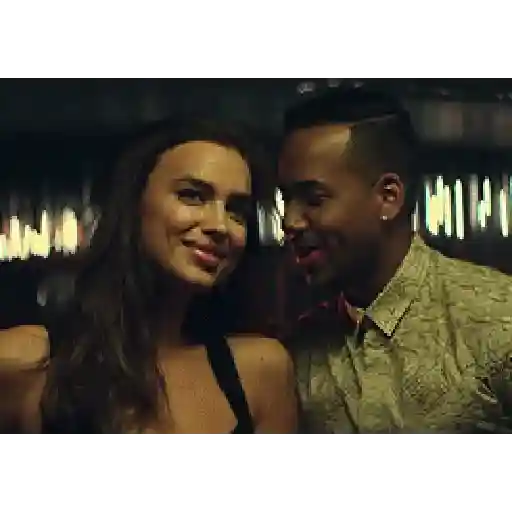 Romeo Santos  10