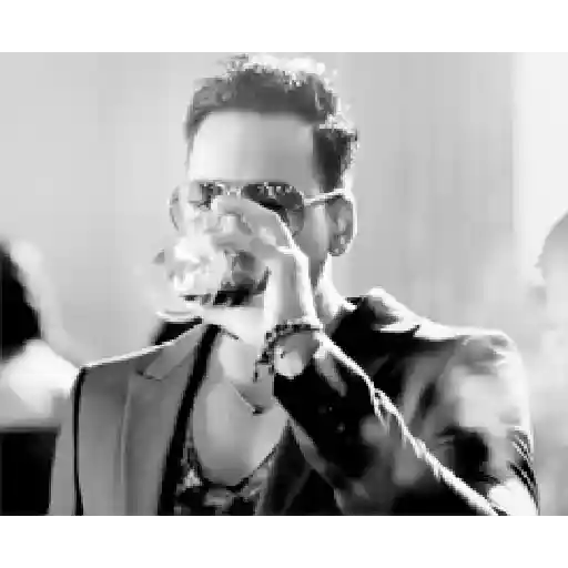 Romeo Santos  8