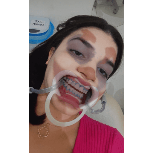 Esthefani  12