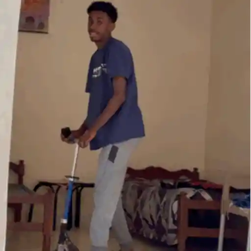 Salih Saeed 💗  9