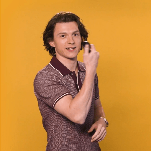 ⊹ ୨୧ Tom Holland