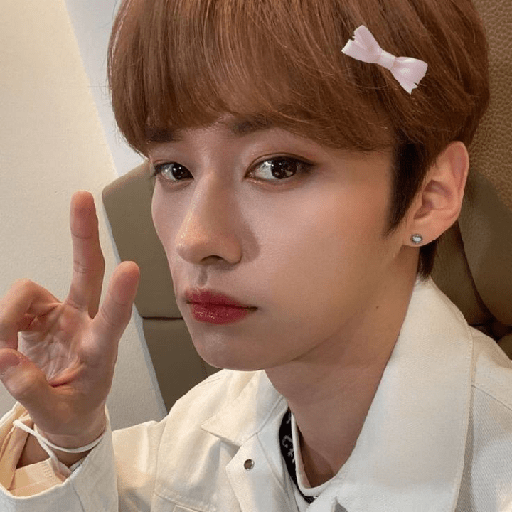 Stray kids coquette 🎀🎀 23