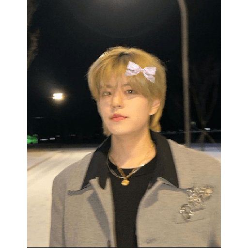 Stray kids coquette 🎀🎀 9