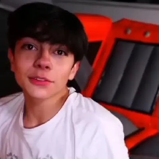 Lukas urkijo🫰 5