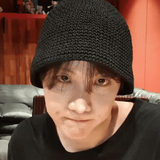 ᰋ 𝅄    ও J-Hope ¡ 21