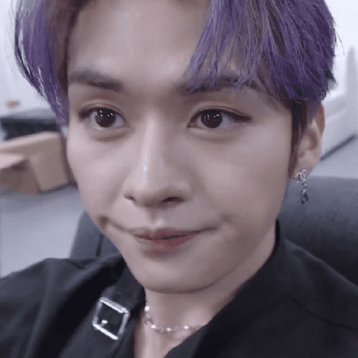 ᰋ 𝅄    ও Lee Know ¡