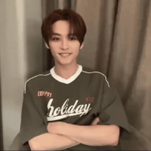 ᰋ 𝅄    ও Lee Know ¡ 2