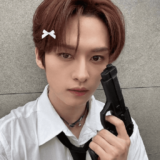 ᰋ 𝅄    ও Lee Know ¡ 7