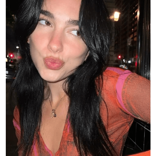 Dua Lipa 15