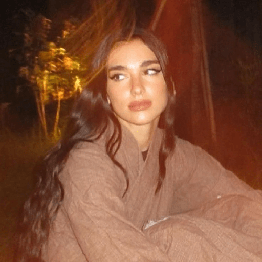 Dua Lipa 16