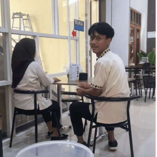 Stiker Saya