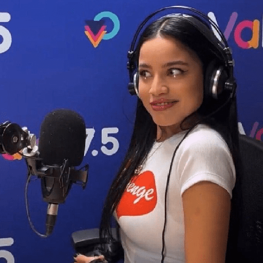 Emilia mernes 25