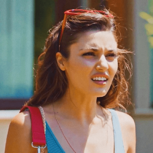 Eda Yildiz / Hande Erçel 🧚🏻‍♀️🦋 12