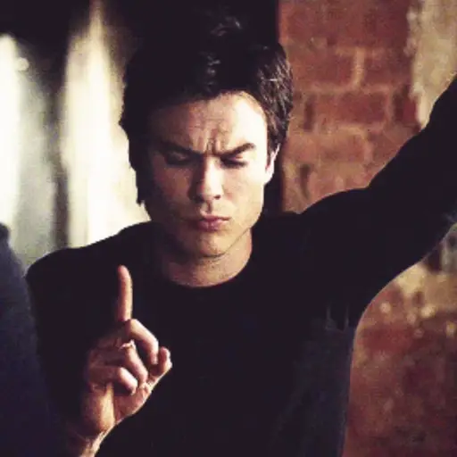 ﹫Damon Salvatore  22