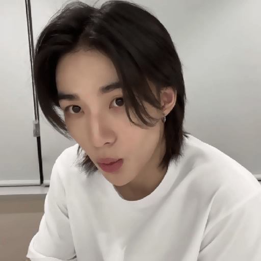 ★... HYUNJIN !¡ 24