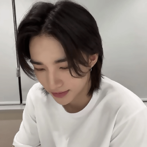 ★... HYUNJIN !¡ 27