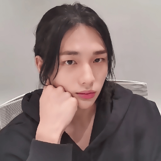 `` 🥐 ›› hyunjin  7
