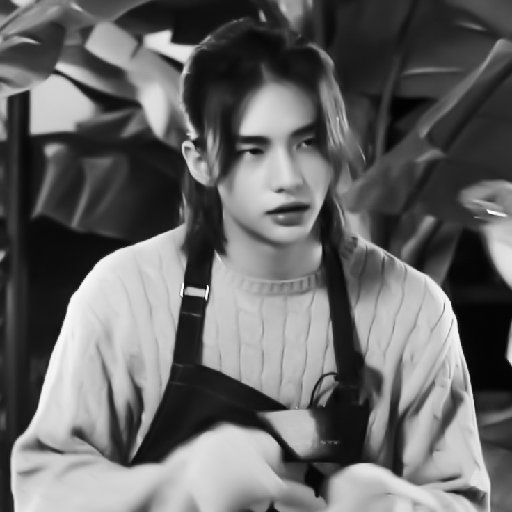 :⌨ . чб· ° ⊹᪽ хёнджин   𖧷• ❐