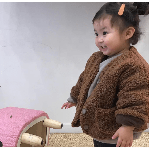 Niña 12