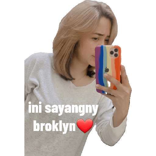 Iyy 4