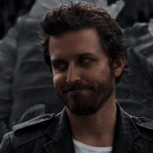 ˚₊·͟͟͟͟͟͟͞͞͞͞͞͞Chuck Shurleyೃ࿔ 7